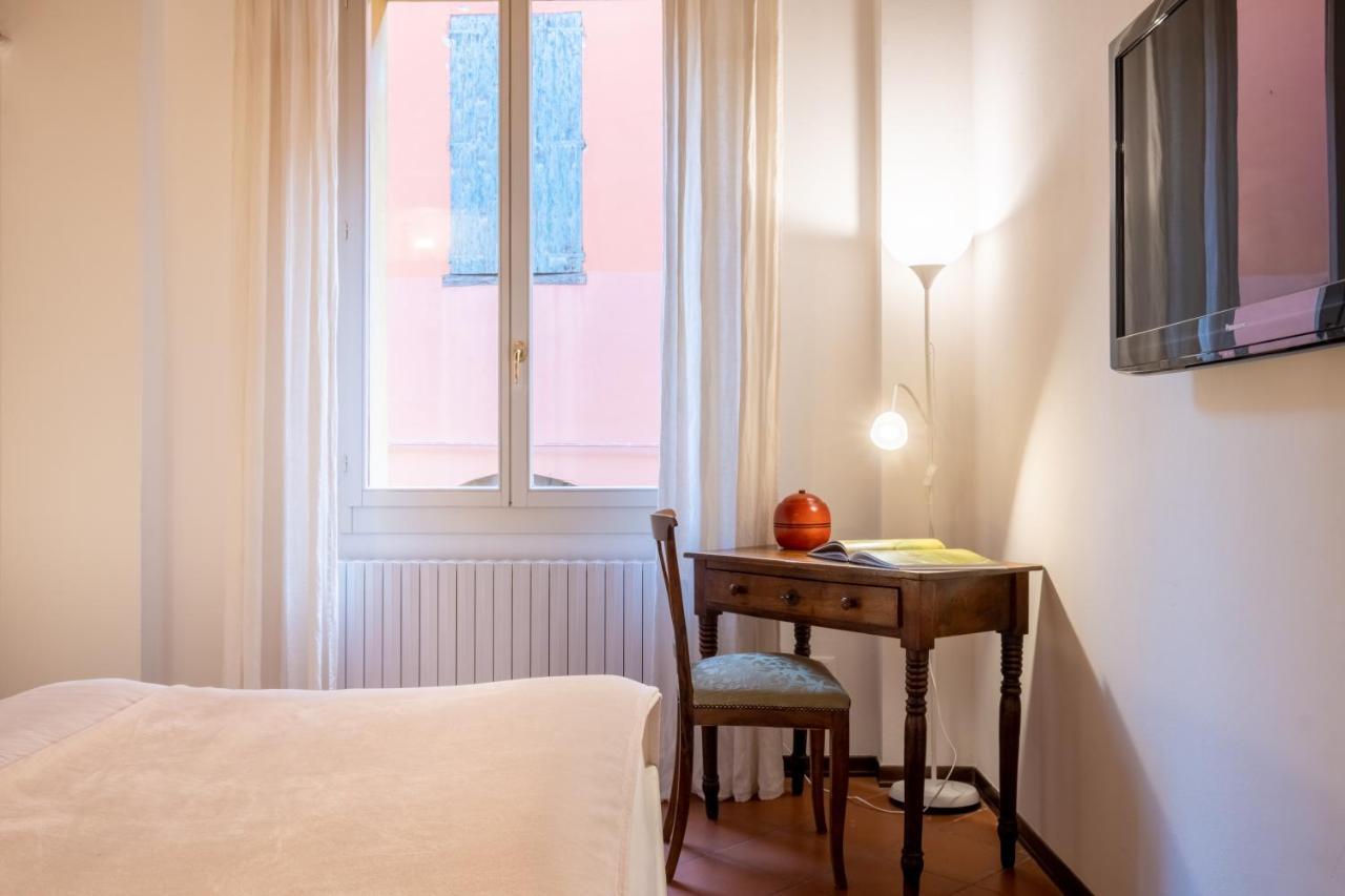 Lo Scrigno Delle 2 Torri! Nel Cuore Del Centro, Vicino A Via Rizzoli 博洛尼亚 外观 照片